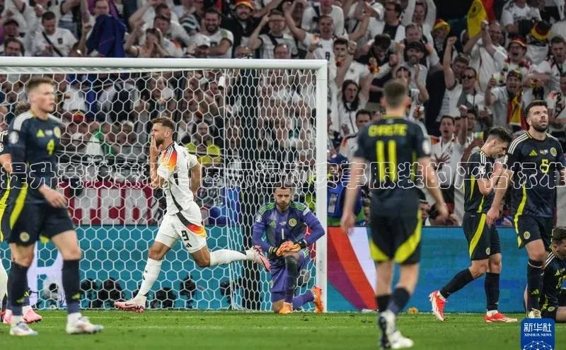 提升竞技表现：国际运动赛事服装的严格标准